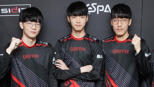 随着比赛的 随着比赛的