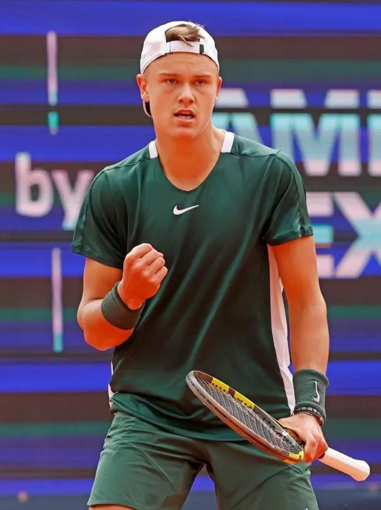 率稍遜曼城 率稍遜曼城