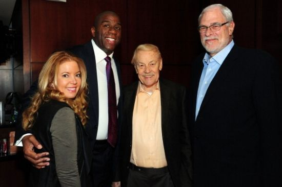 以强劲的团 以强劲的团