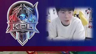 与左边锋混